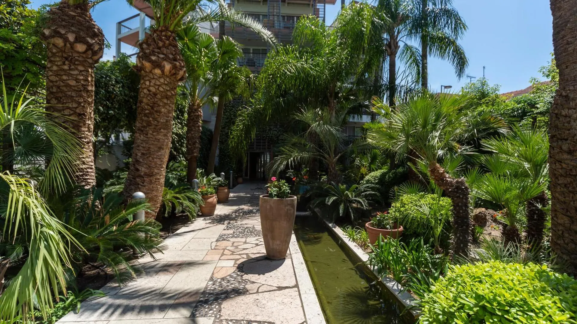 Mistral-Rare 6 Pers, Parking, Wifi, ,Clim, Piscines Apartment Antibes